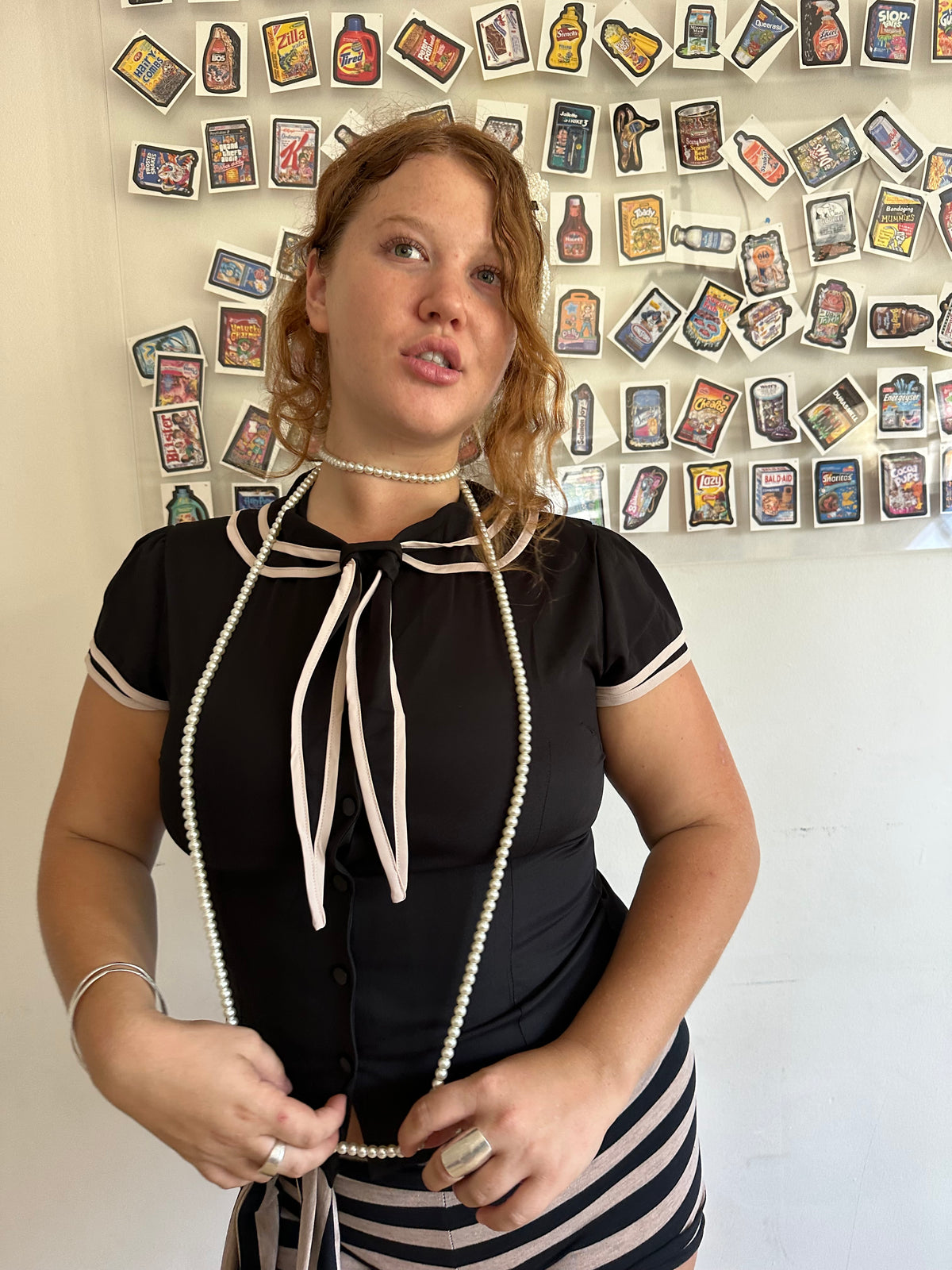 Anne Top Noir