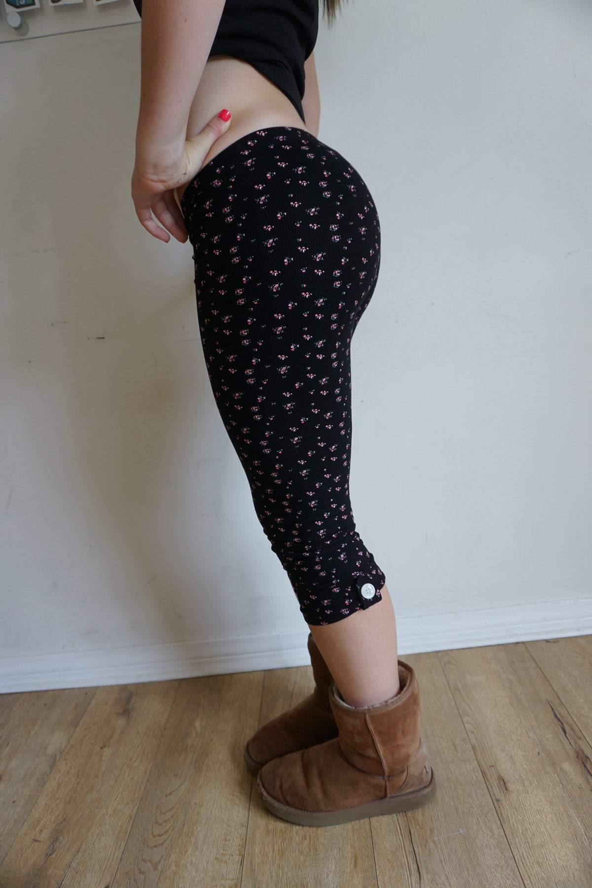 Petal Floral Capris