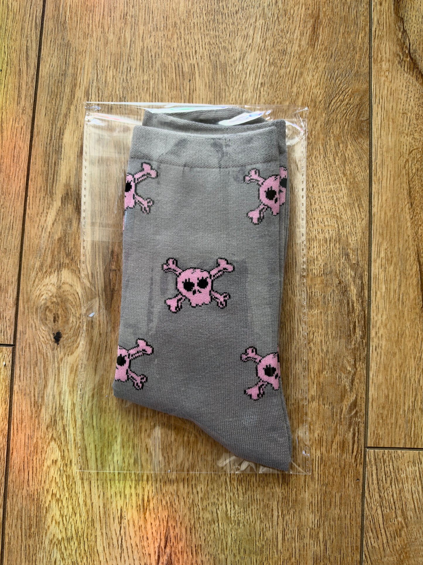 Betsey Skull Socks Grey